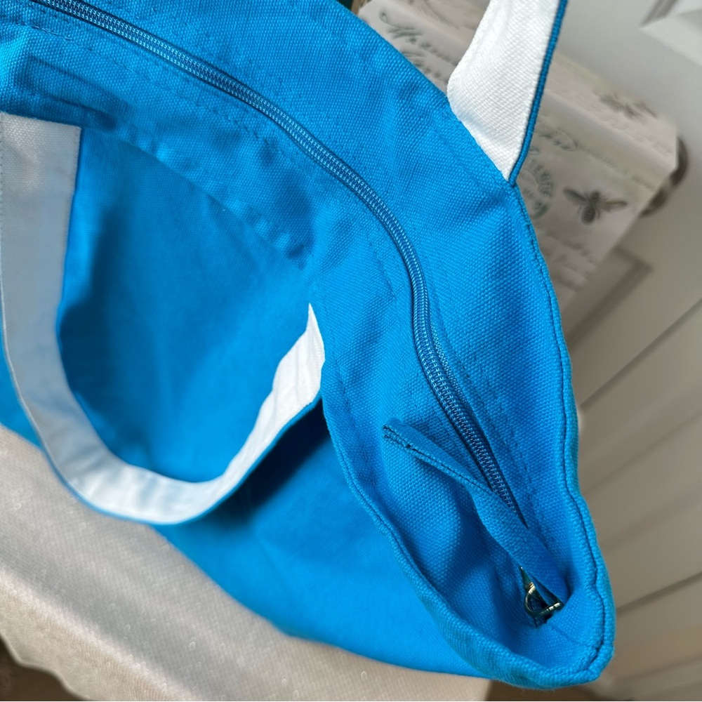 Radley London Large Zip Top Blue Tote Bag in Vibrant Azure Climbing Rocks - Picture 11 of 15